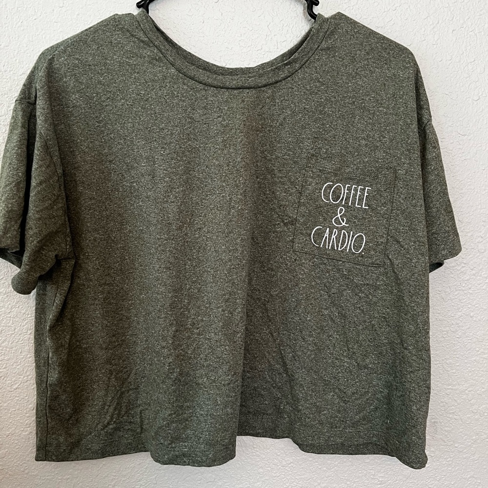 Cropped T